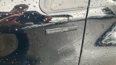 Peugeot 208 1.2 PureTech 82 Signature 5dr [Start Stop] Petrol Hatchback